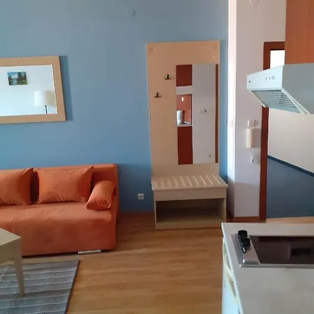 студио Primorsko