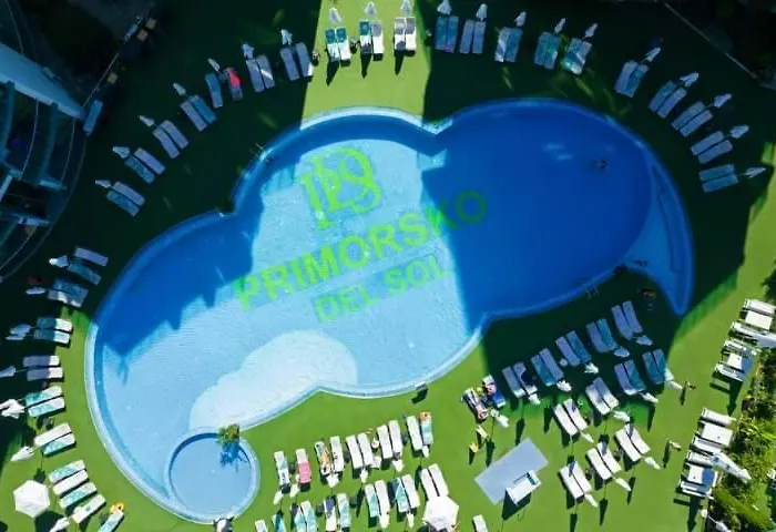 студио 公寓 *